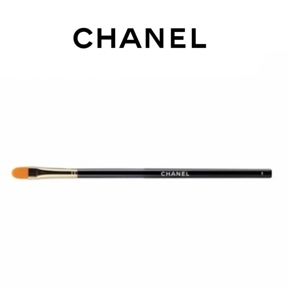 CHANEL PINCEAU OMBRÉ SHADOW/CONCEALER BRUSH #1
